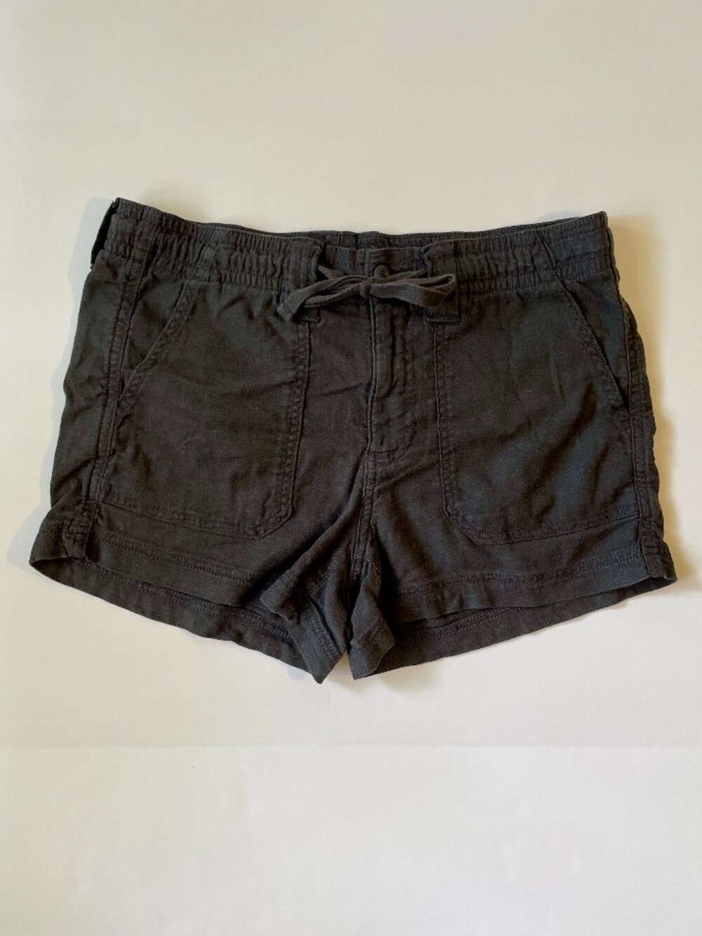 American Eagle dark gray linen and cotton shorts Size 4